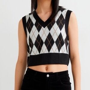 H&M Divided Womens‎ Argyle Sweater Vest Black White Brown V-Neck Knit Small